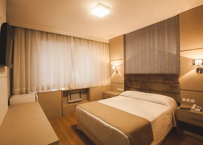 Curitiba Palace Hotel