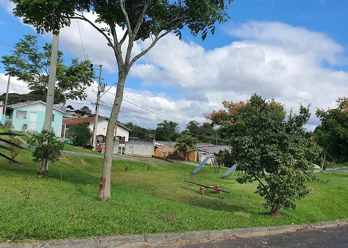 Kitnets Aconchegantes Próximo ao Shopping Apartamento Curitiba, Brasil