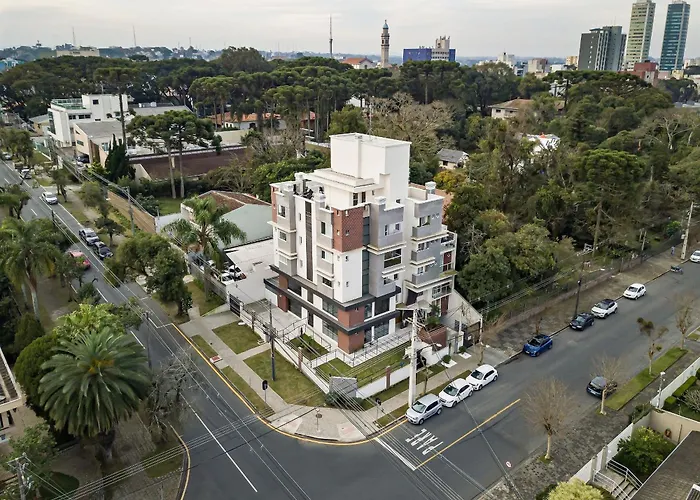 Estudio Pratico Bem Localizado Em Curitiba Rme045, Brasil