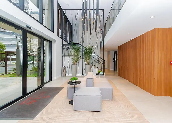 Easy Life Campos Sales - Curitiba | Gonzaga Stays, Brasil