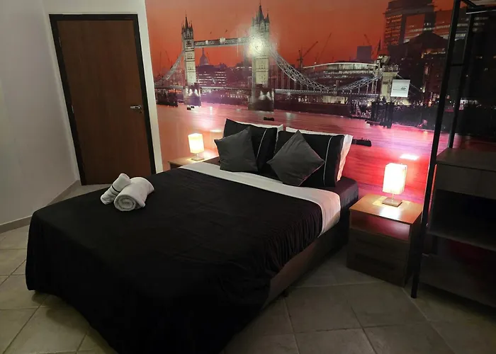 Hospedagem Central Curitiba - Quartos Confortáveis no Centro, Brasil