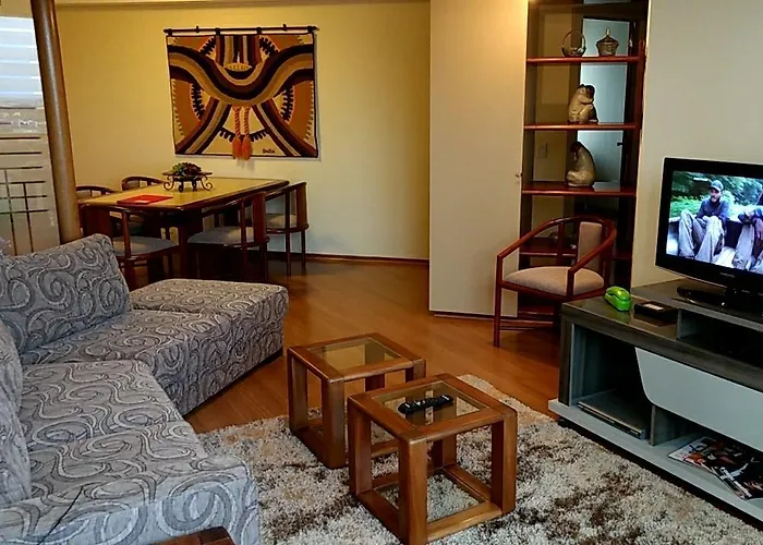 Conforto, Praticidade E Seguranca! Apartamento Curitiba, Brasil